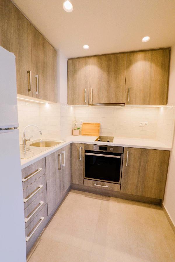 Loutraki Pinky Pearl Apartment Exterior photo